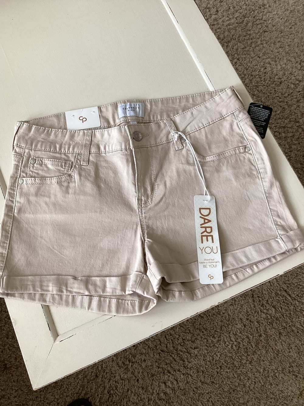 NWT Celebrity Pink DARE YOU Khaki Women’s Shorts👩‍🎤